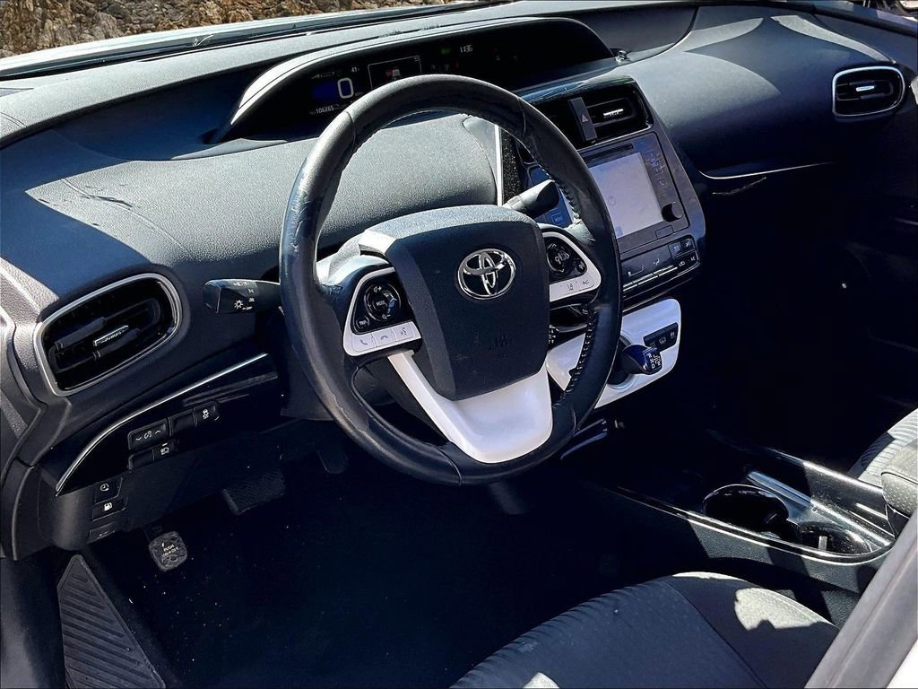 Used 2017 Toyota Prius Prime Plus image 12
