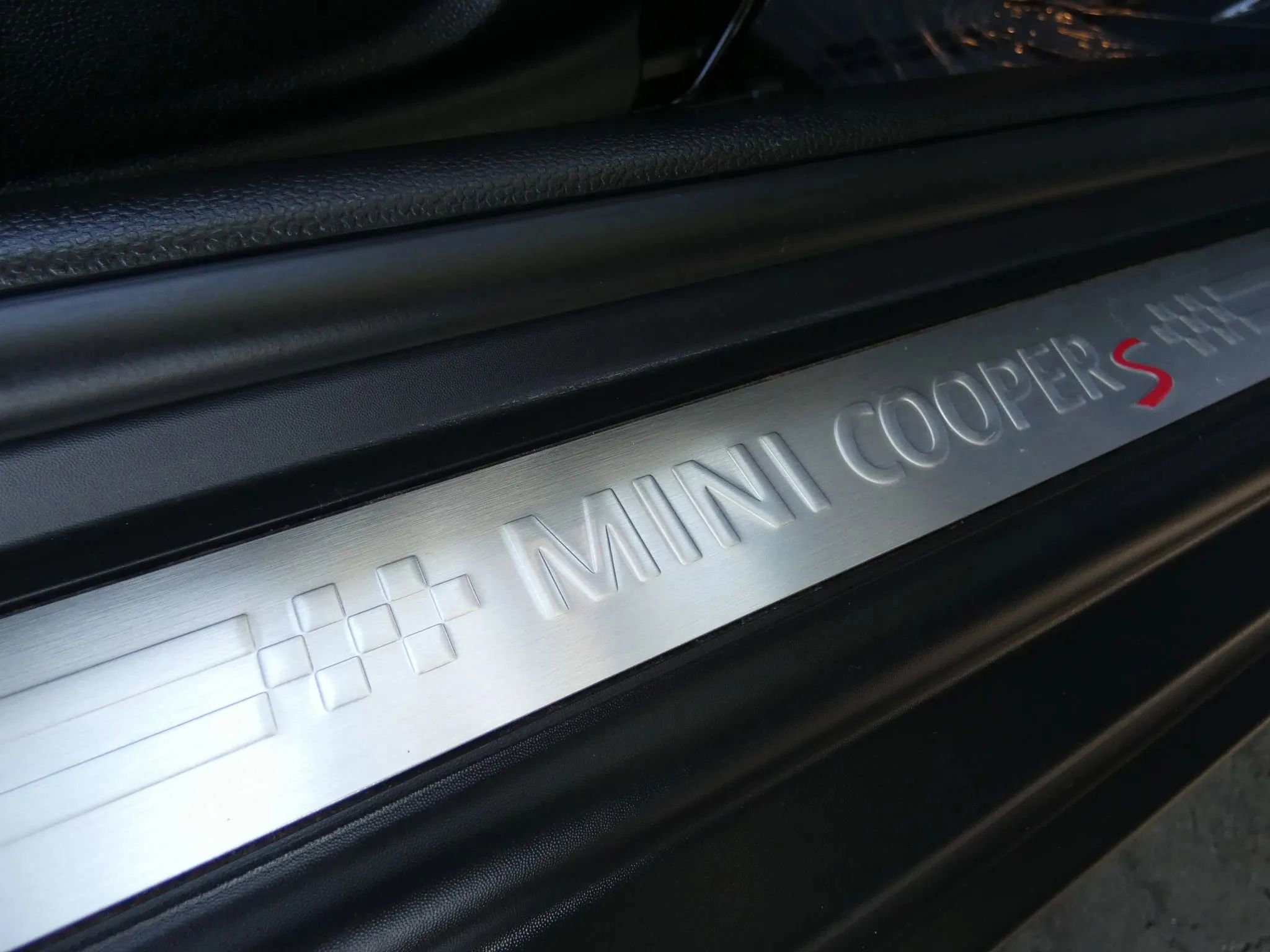 Used 2024 MINI Cooper S image 25