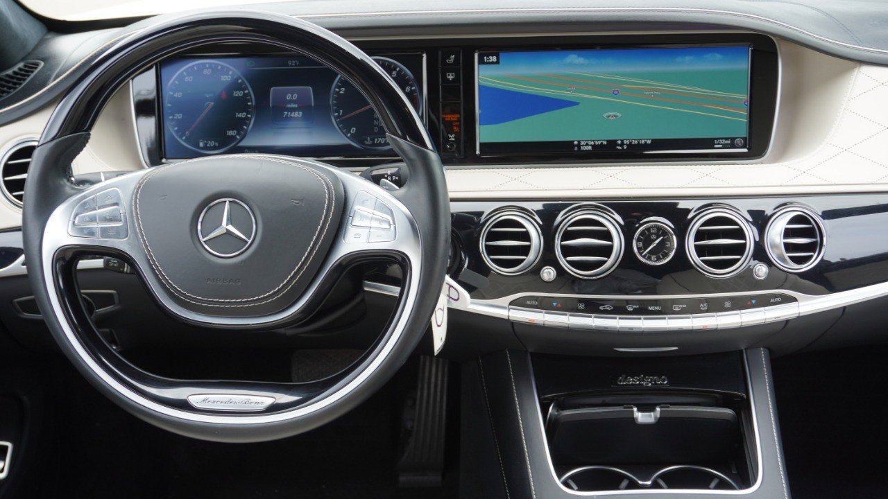 Used 2017 Mercedes-Benz S 550 Sedan image 29