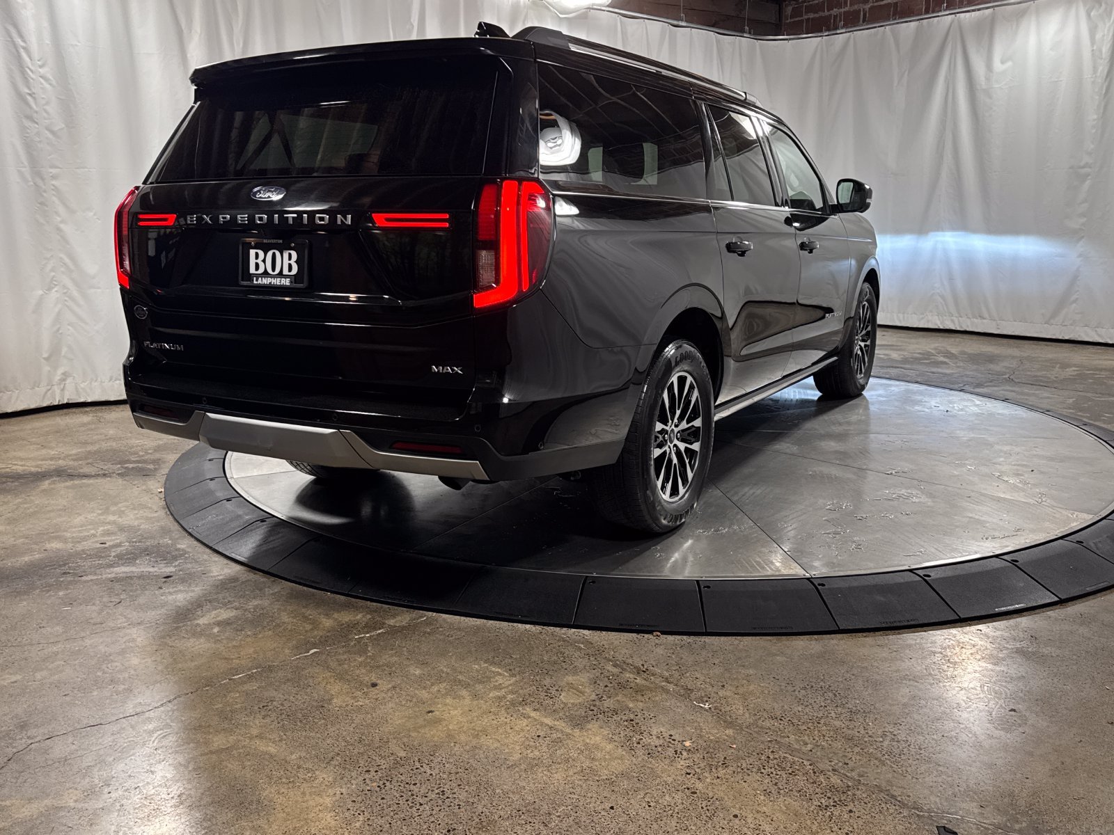 Used 2025 Ford Expedition Max Platinum AWD/4WD image 8
