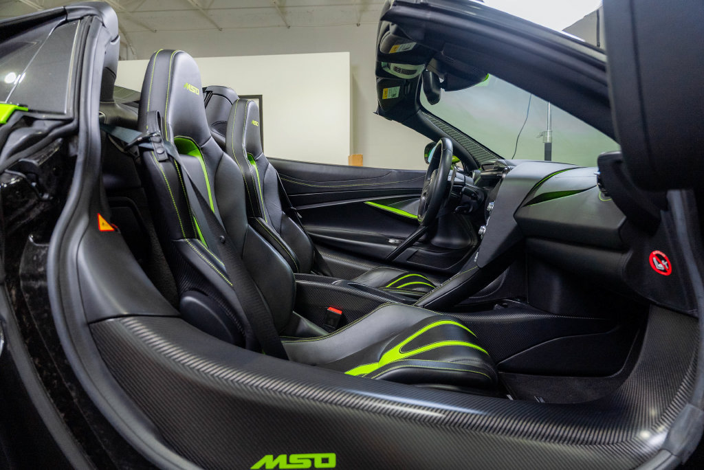 Used 2022 McLaren 765LT RWD image 66