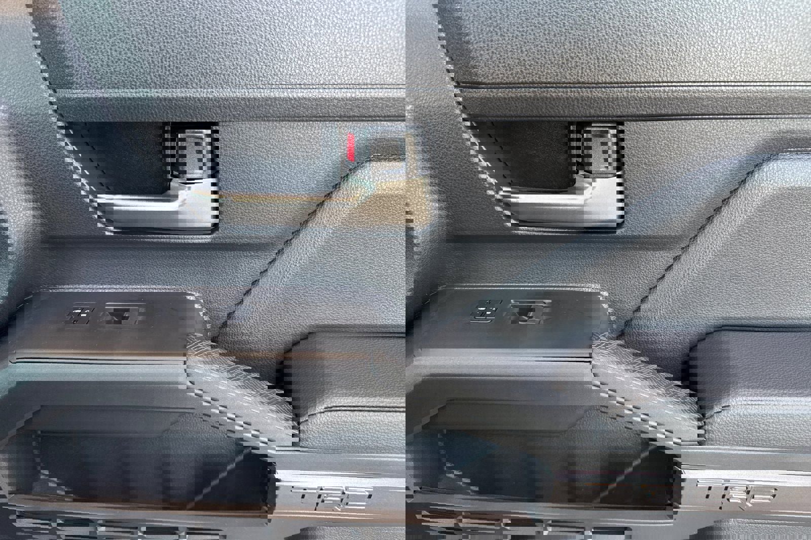 New 2025 Toyota Tacoma TRD Off-Road image 20