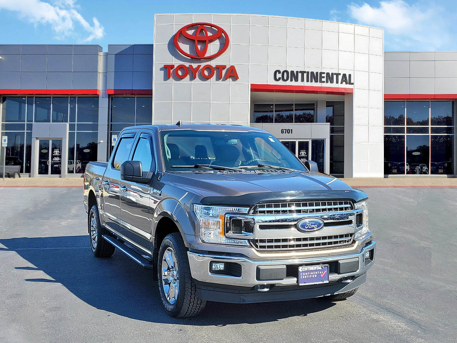 Used 2020 Ford F150 XLT w/ Equipment Group 301A Mid image 2