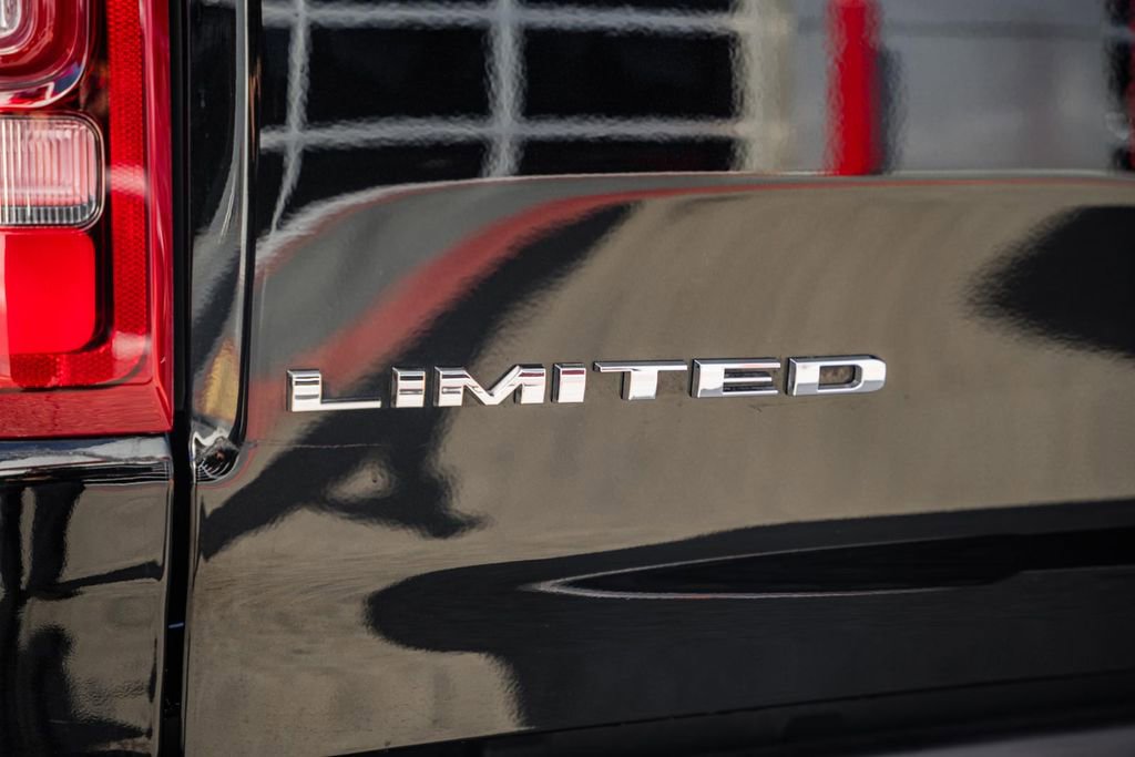 Used 2023 RAM 1500 Limited image 11