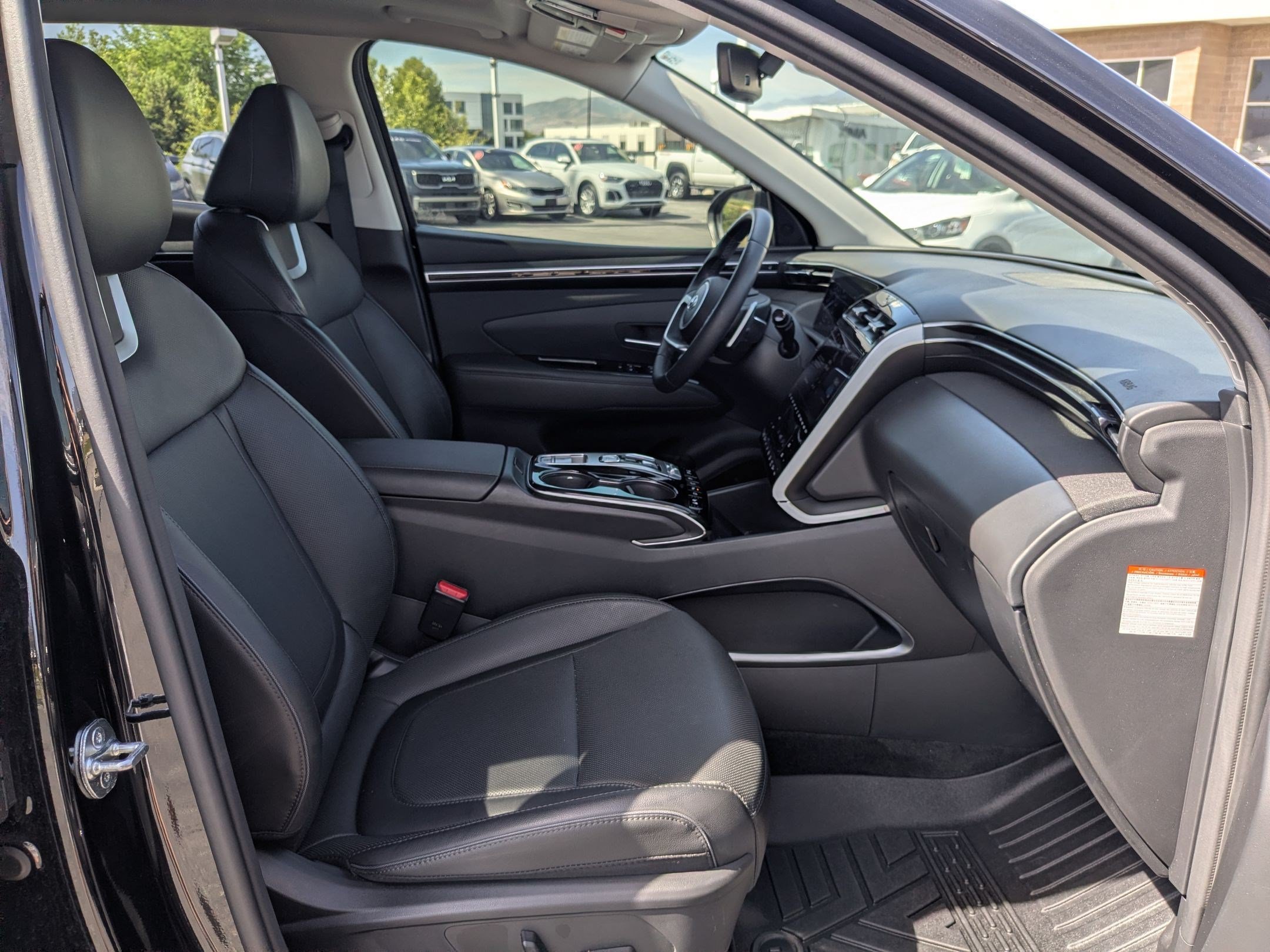 Used 2024 Hyundai Tucson Limited AWD/4WD image 29
