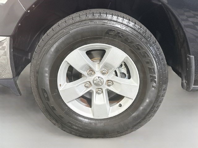 Used 2021 RAM 1500 Tradesman w/ Chrome Plus Package RWD image 36