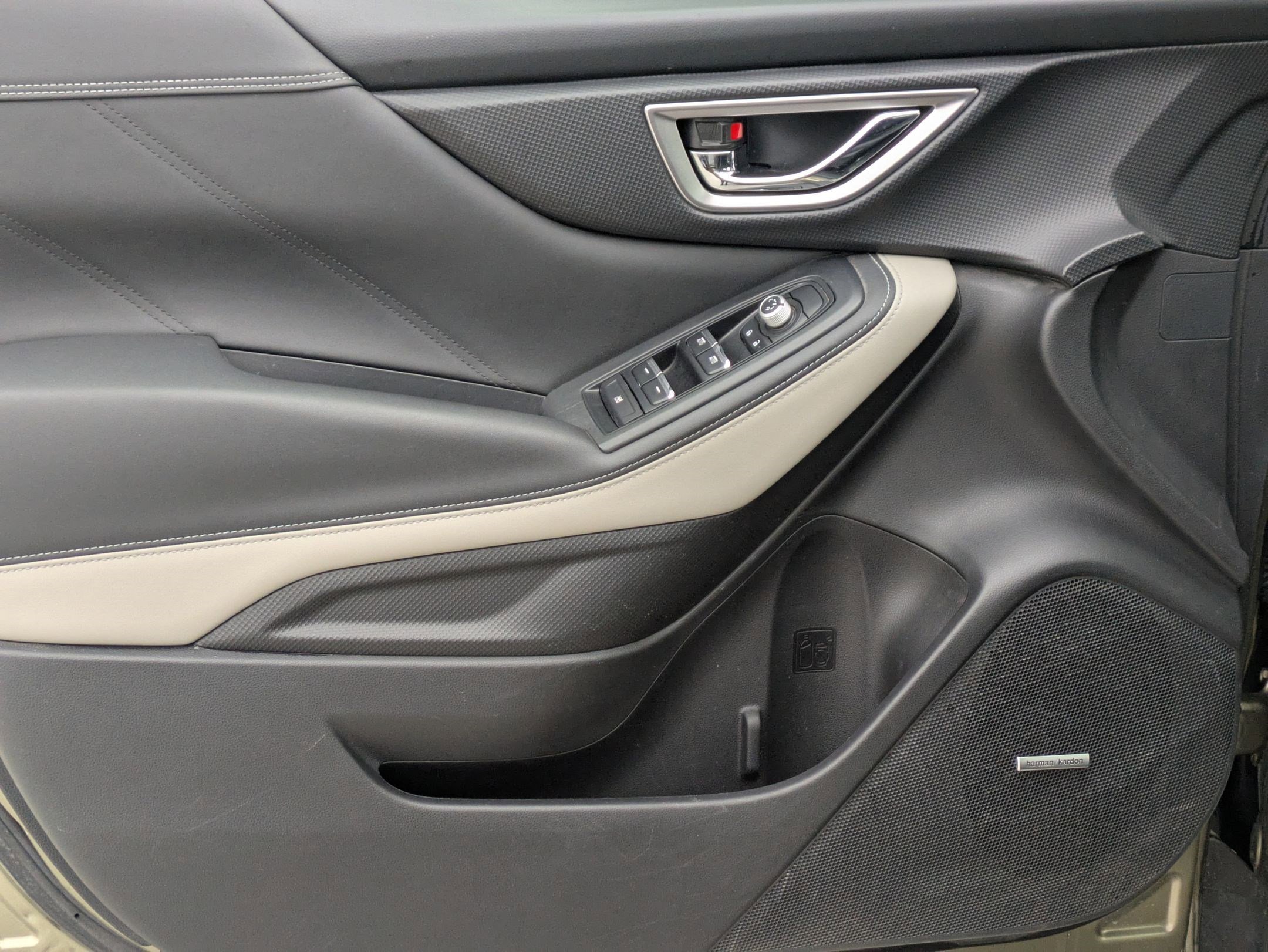 Used 2022 Subaru Forester Limited w/ Popular Package #2 image 11