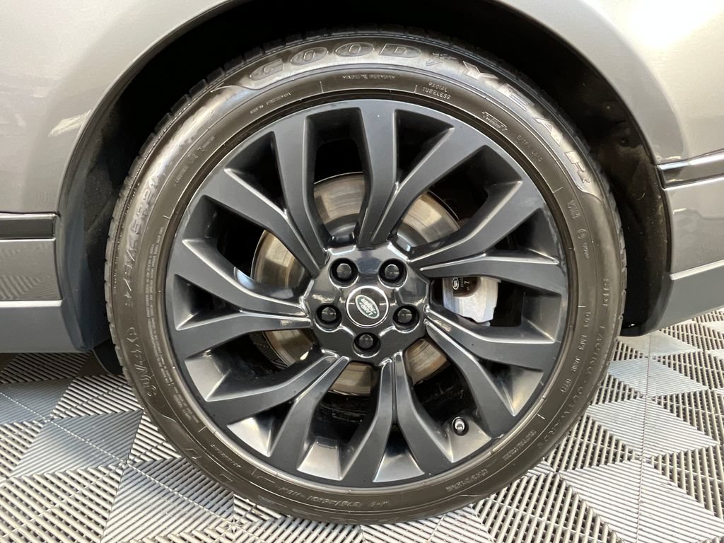 Used 2019 Land Rover Range Rover HSE AWD/4WD image 15