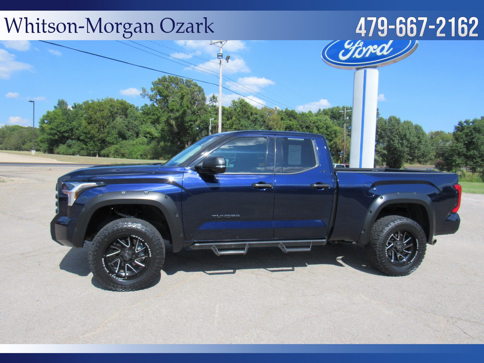 Used 2023 Toyota Tundra SR5 w/ SR5 Convenience Package AWD/4WD image 6