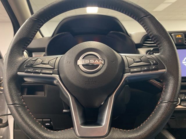 Used 2024 Nissan Versa SR image 25
