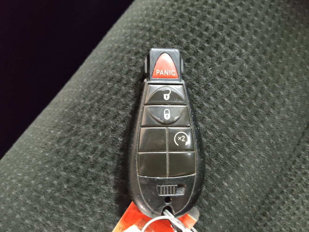 Used 2018 Dodge Grand Caravan SE image 32