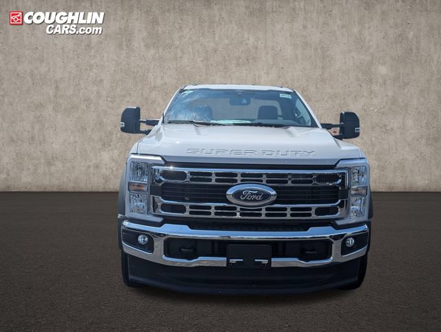 New 2026 Ford F550 4x4 Regular Cab Super Duty image 2