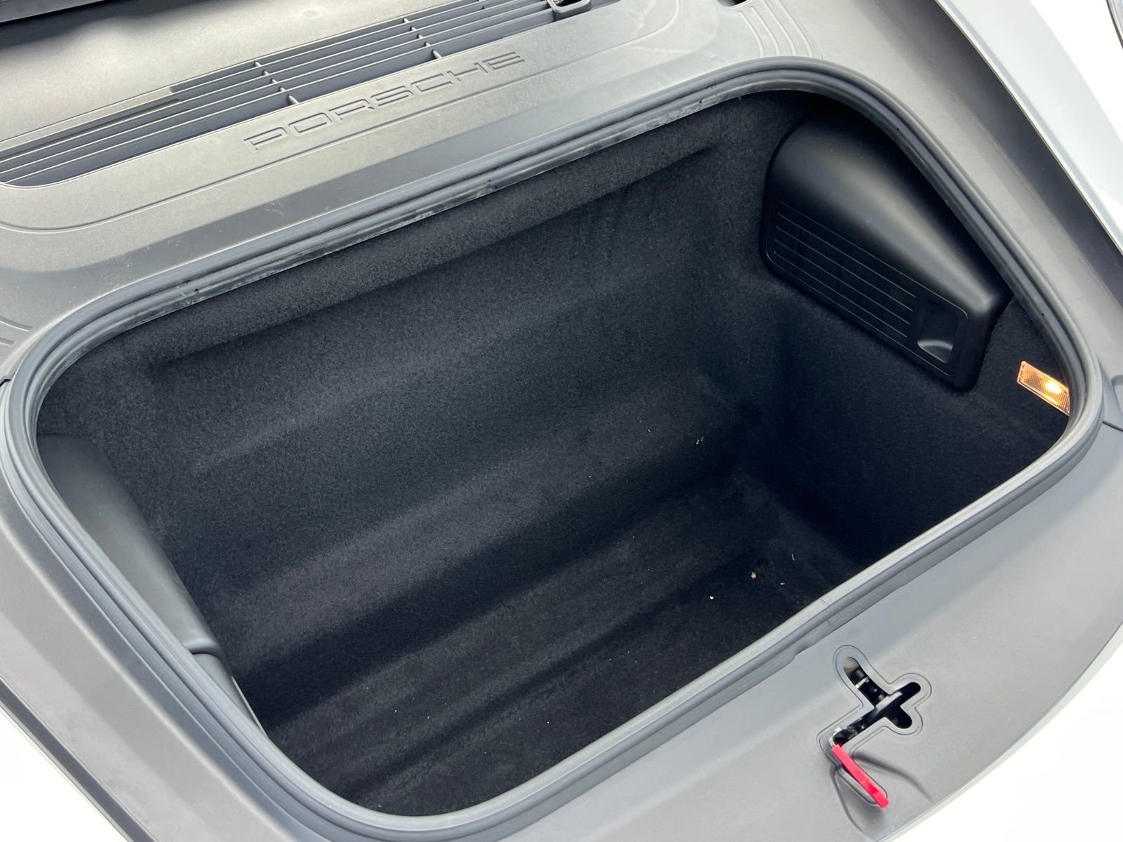 Certified 2022 Porsche 718 Boxster S image 32