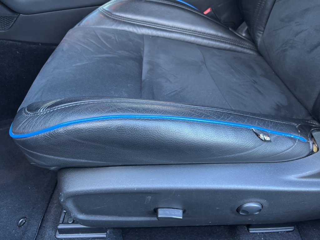 Used 2022 Dodge Challenger R/T w/ Blacktop Package image 29