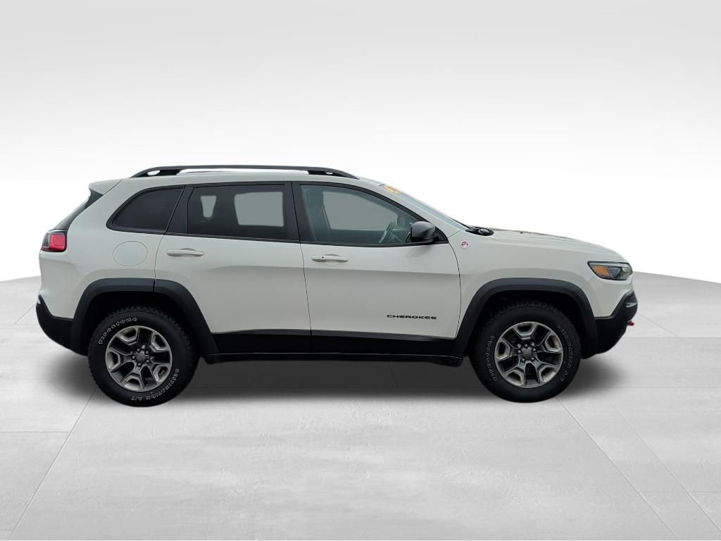 Used 2019 Jeep Cherokee Trailhawk w/ Cold Weather Group AWD/4WD image 5