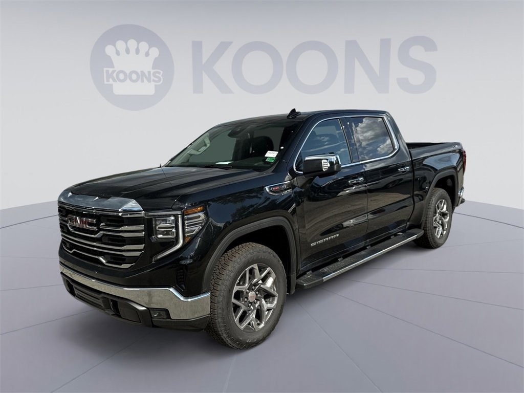 New 2025 GMC Sierra 1500 SLT w/ SLT Premium Package
