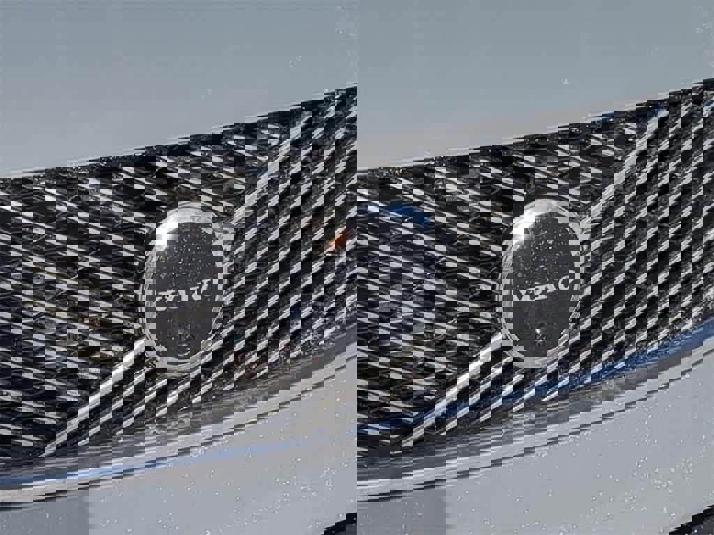 New 2026 Volvo XC90 B6 Plus w/ Protection Package Premier image 11