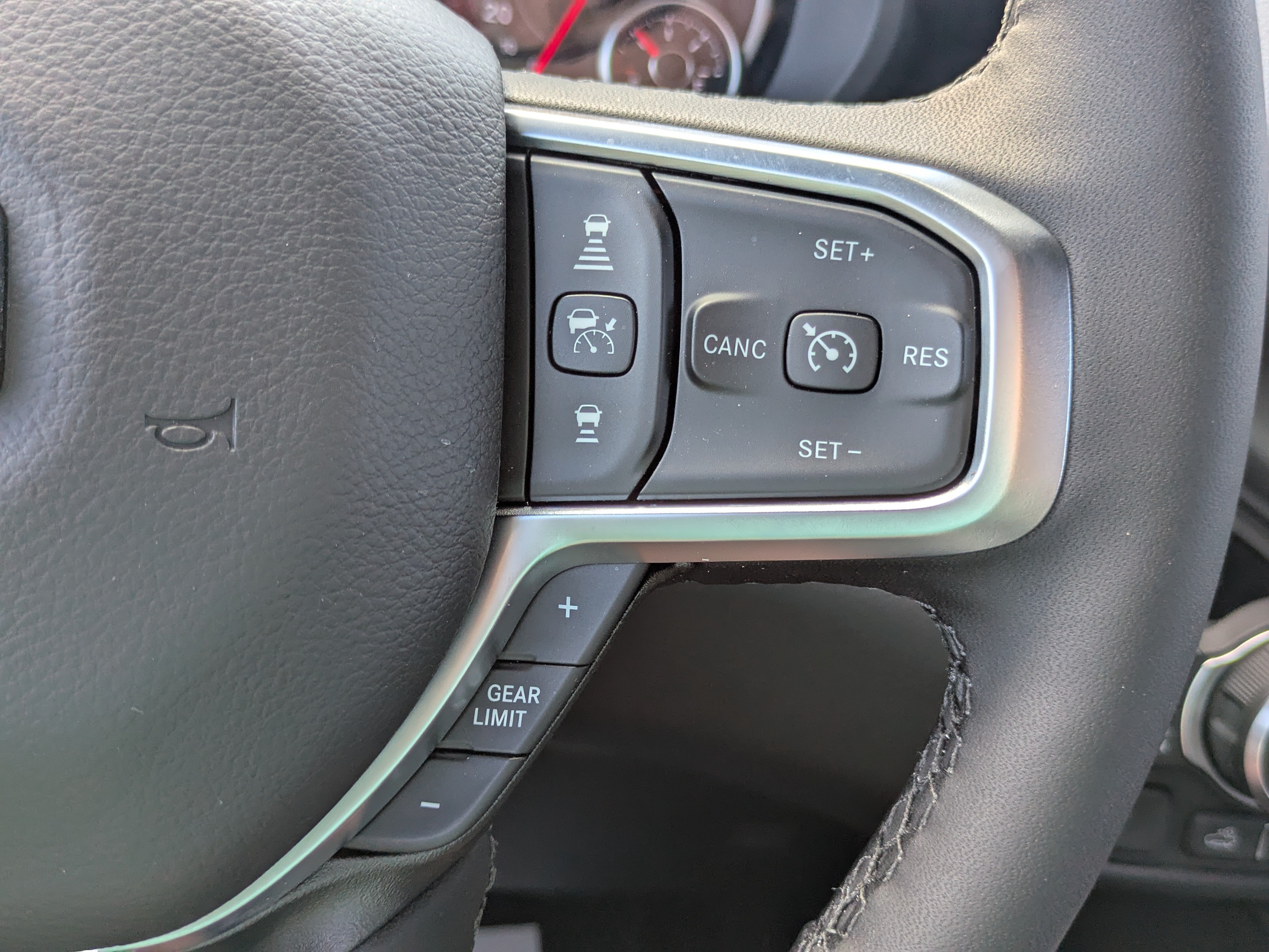 Used 2026 RAM 1500 Big Horn AWD/4WD image 16