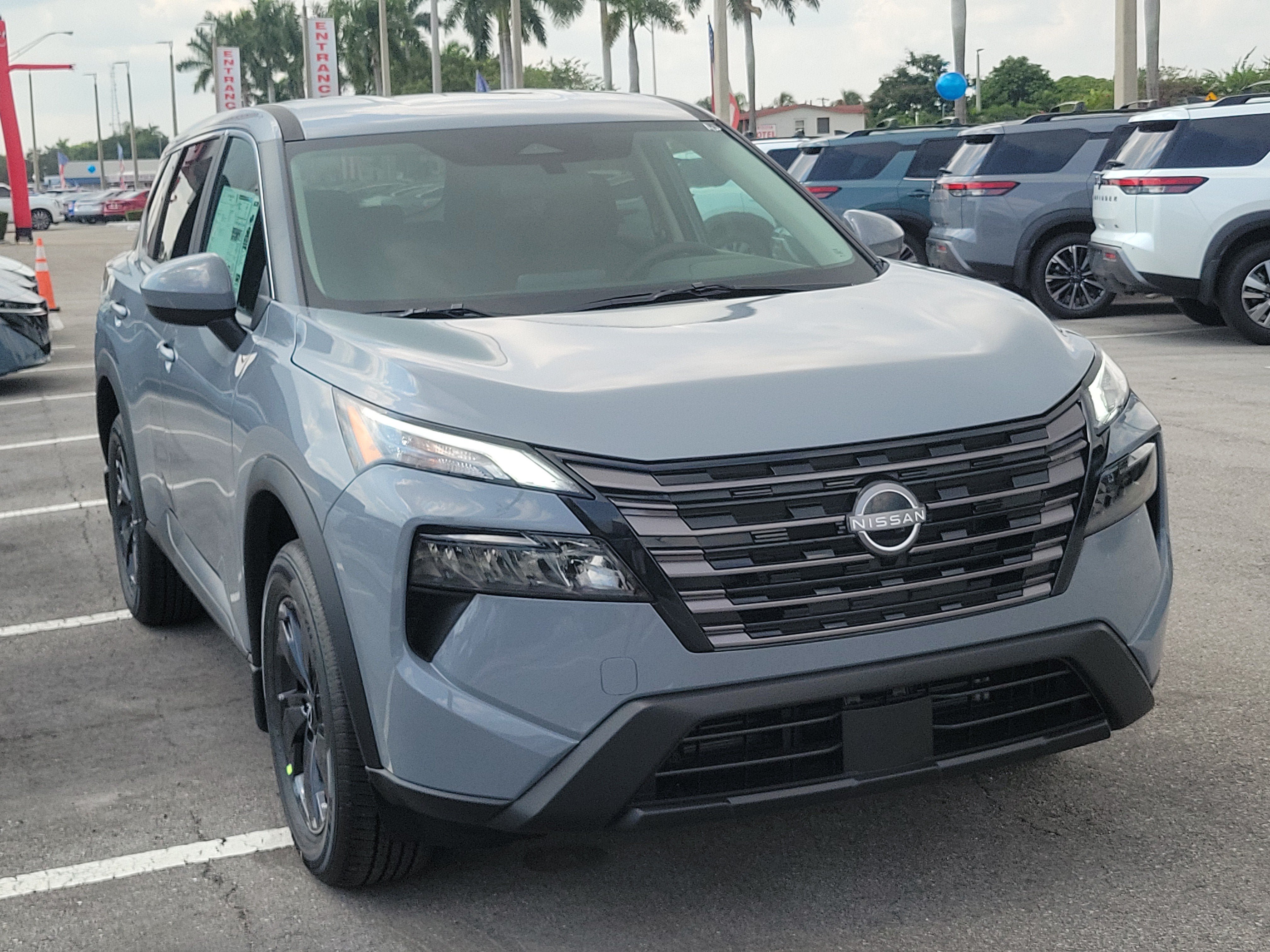 New 2027 Nissan Rogue SV FWD image 3