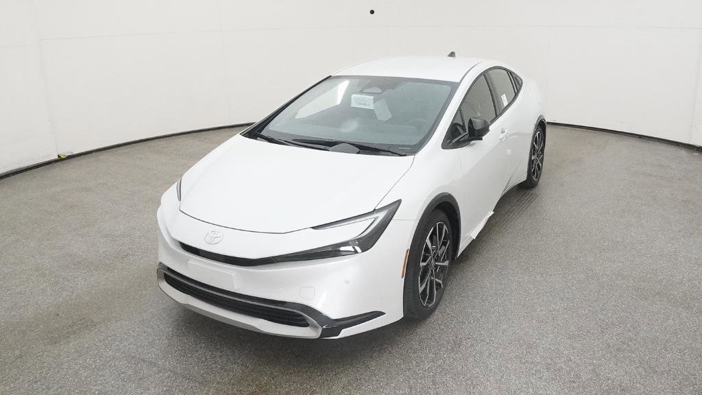 New 2026 Toyota Prius Plug-In Hybrid image 3