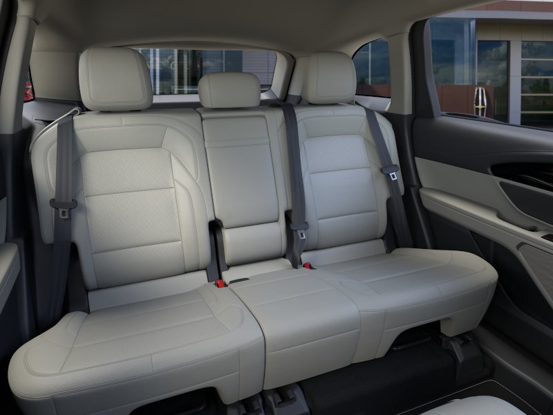New 2026 Lincoln Nautilus Premier AWD/4WD image 11