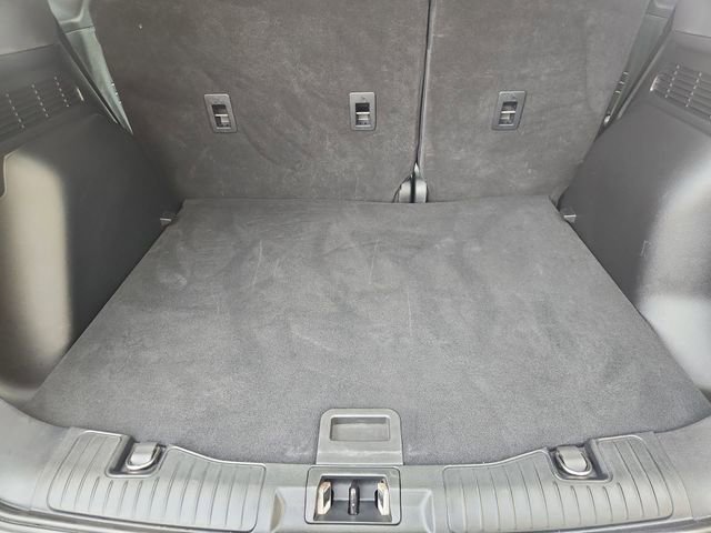 Used 2022 Ford Escape SE w/ SE Sport Appearance Package FWD image 25