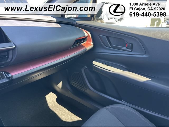 Used 2024 Toyota Prius Prime FWD image 17