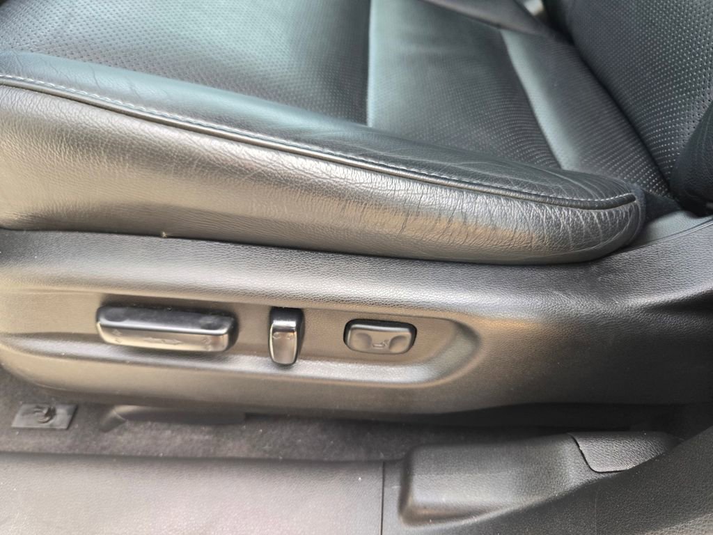Used 2018 Honda Pilot Elite image 13