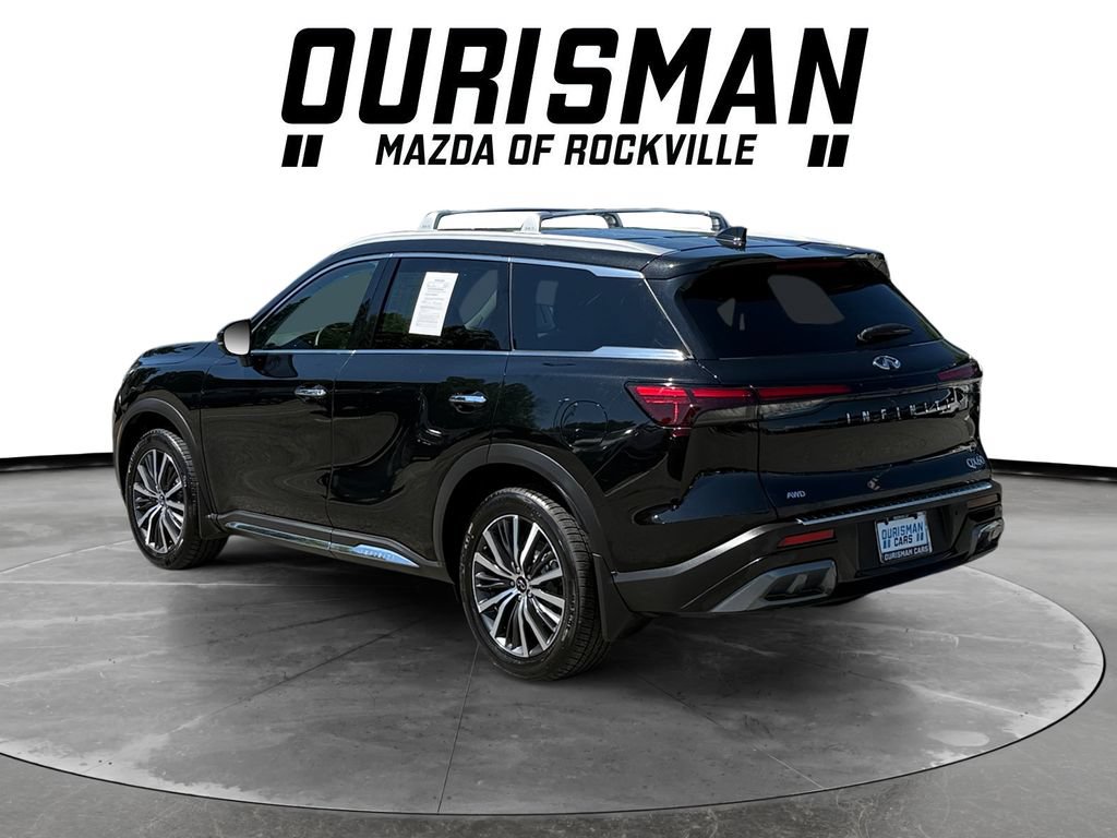 Used 2023 INFINITI QX60 Sensory w/ Vision Package AWD/4WD image 4