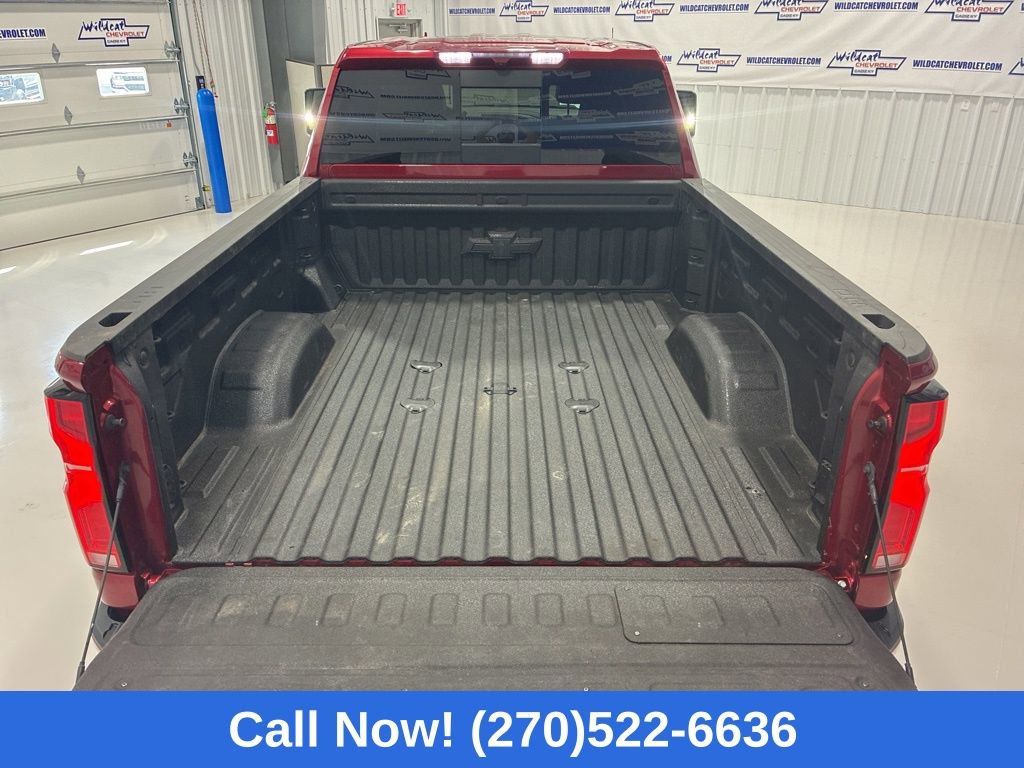 Used 2025 Chevrolet Silverado 2500 High Country image 8
