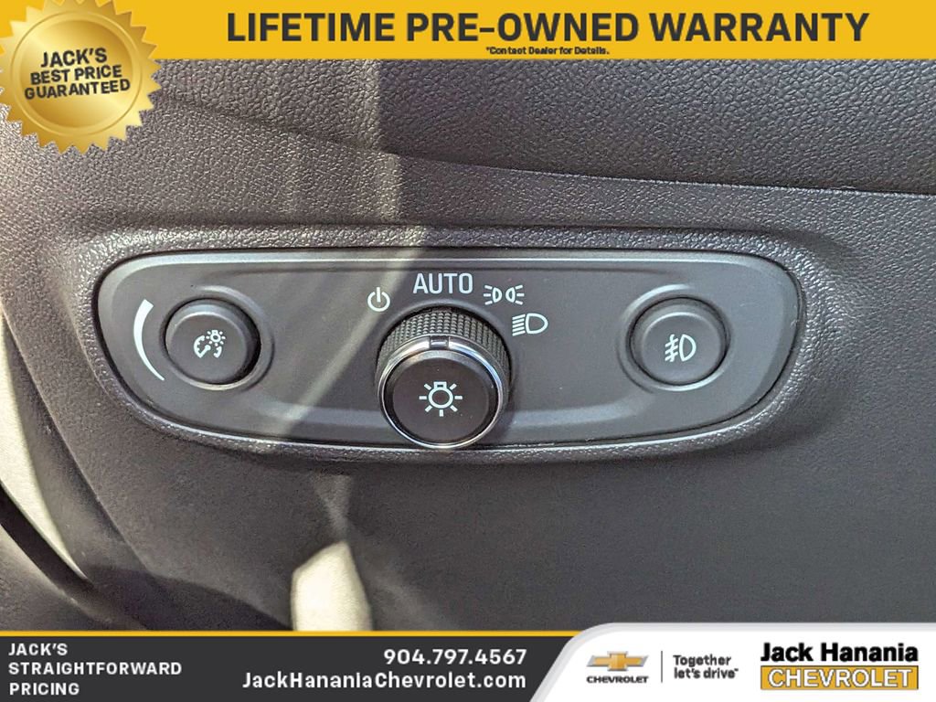 Used 2020 Chevrolet Equinox LT w/ Driver Convenience Package FWD image 27