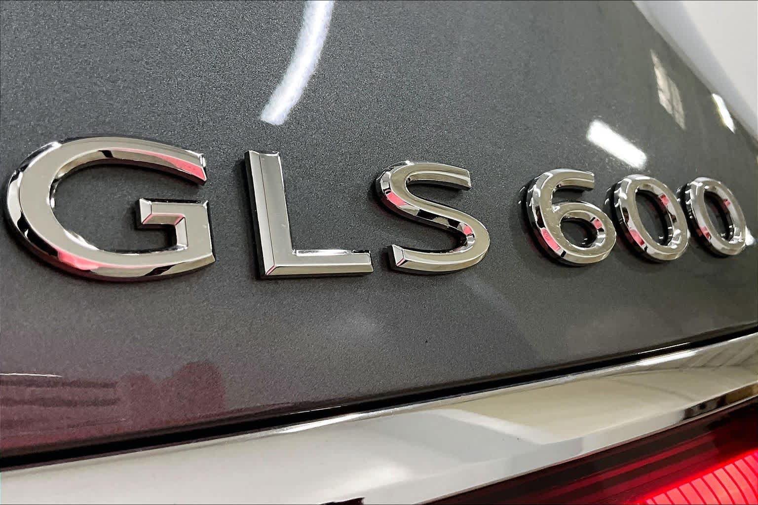 Used 2026 Mercedes-Benz Maybach GLS 600 4MATIC image 10