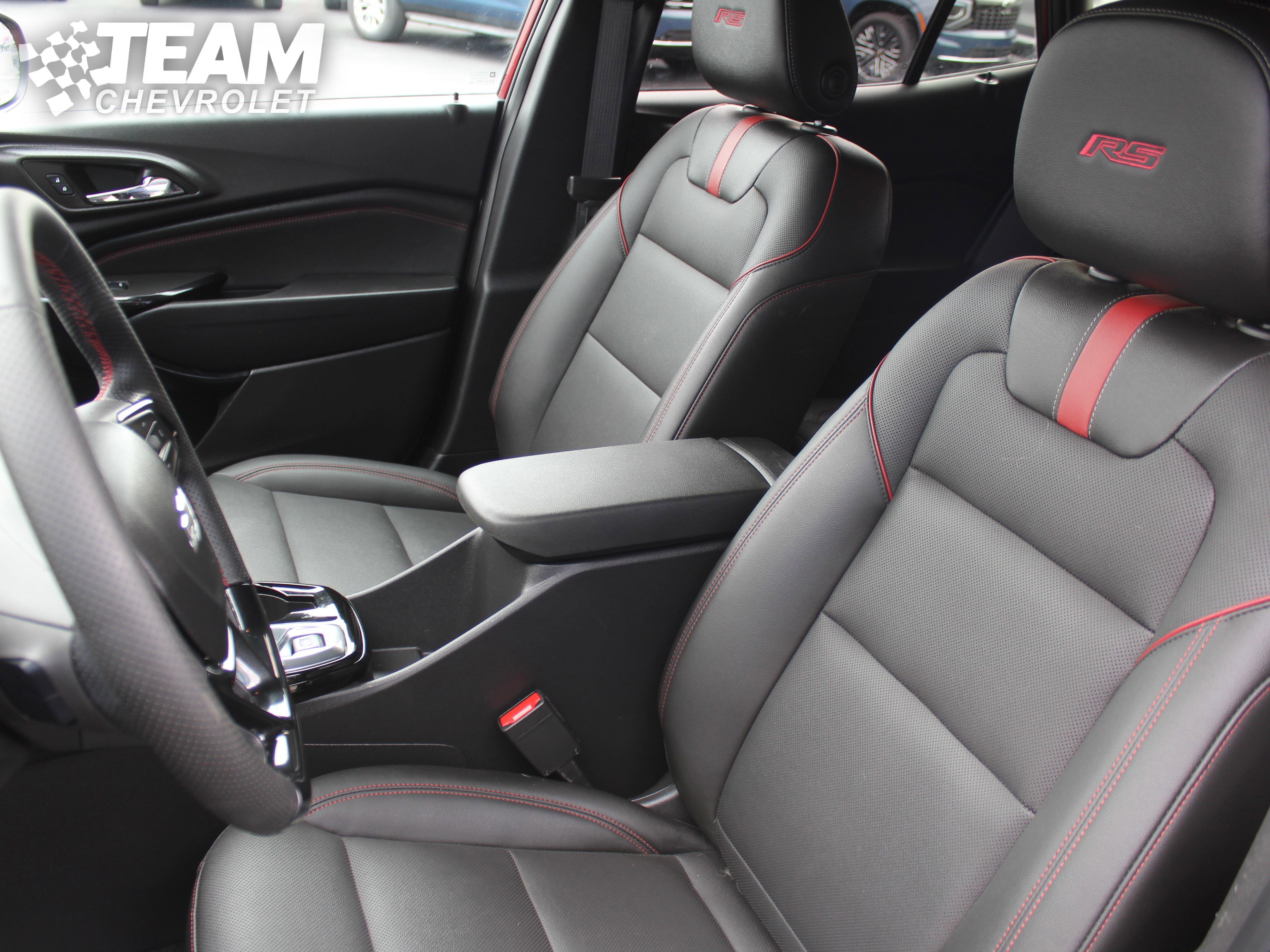 Used 2025 Chevrolet Trax RS w/ Driver Confidence Package image 11