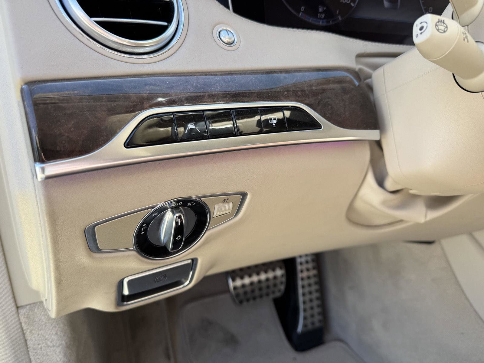 Used 2018 Mercedes-Benz S 560 Sedan image 7