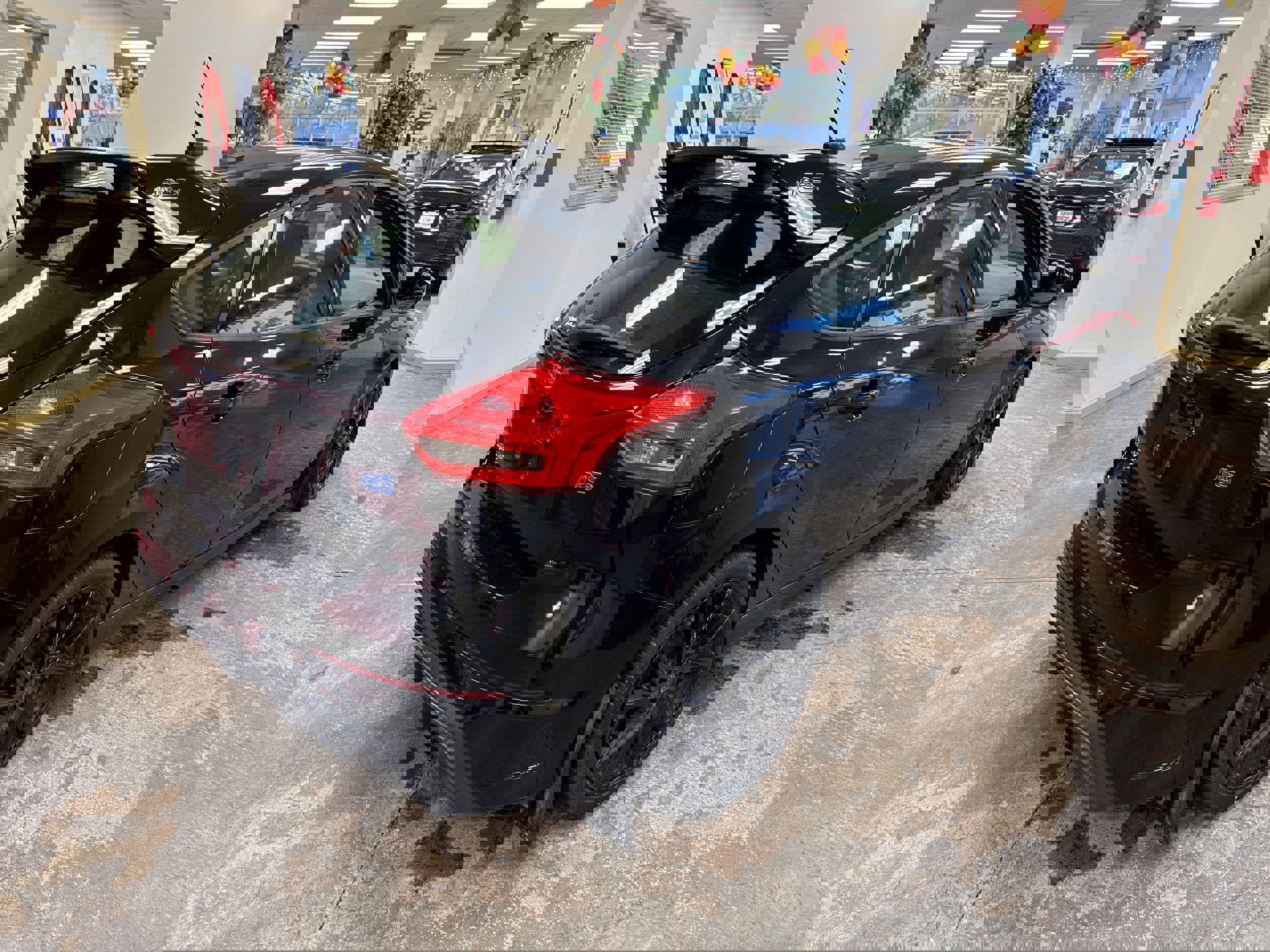 Used 2017 Ford Focus RS image 11