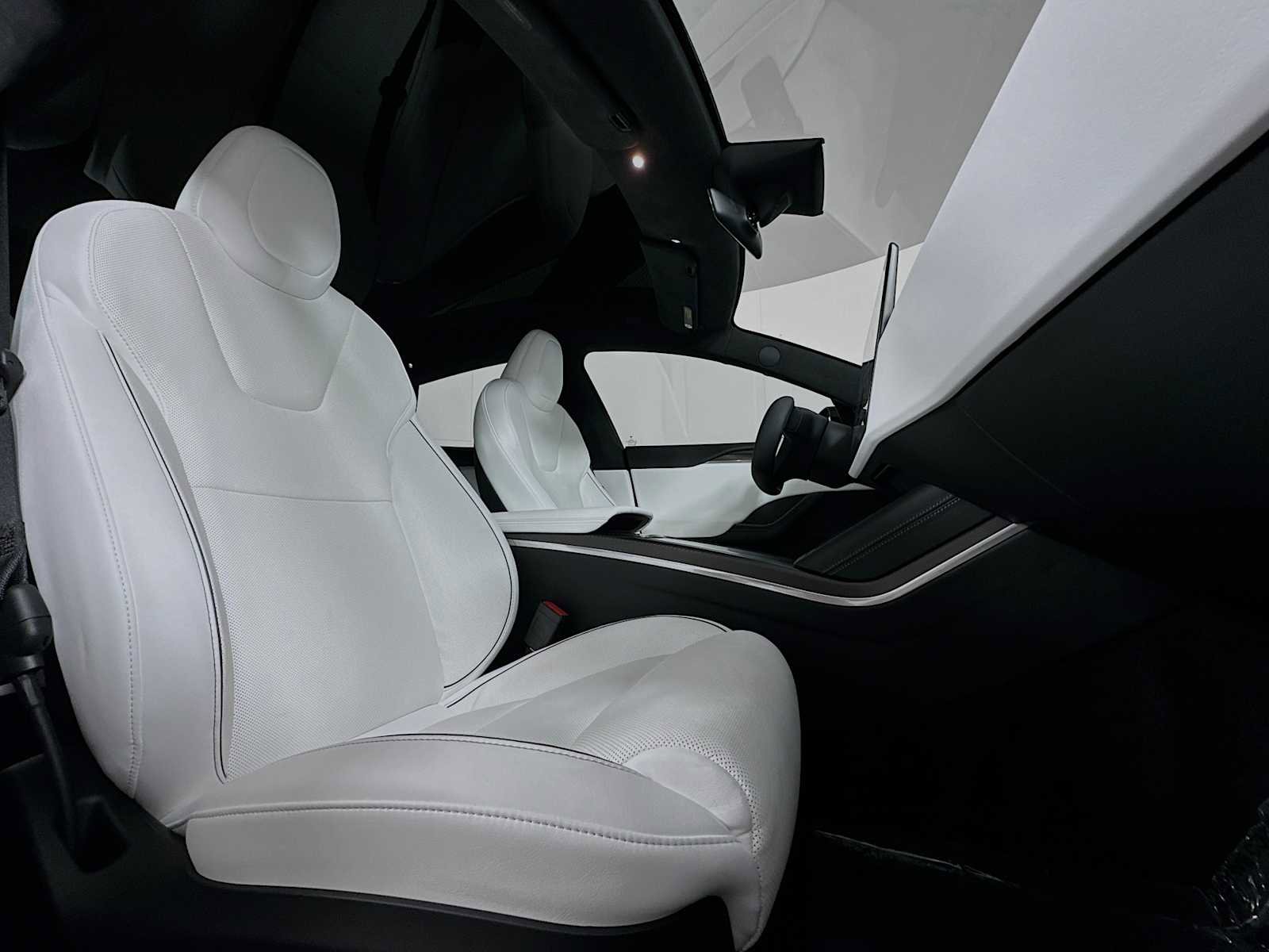 Used 2022 Tesla Model S Plaid AWD/4WD image 27