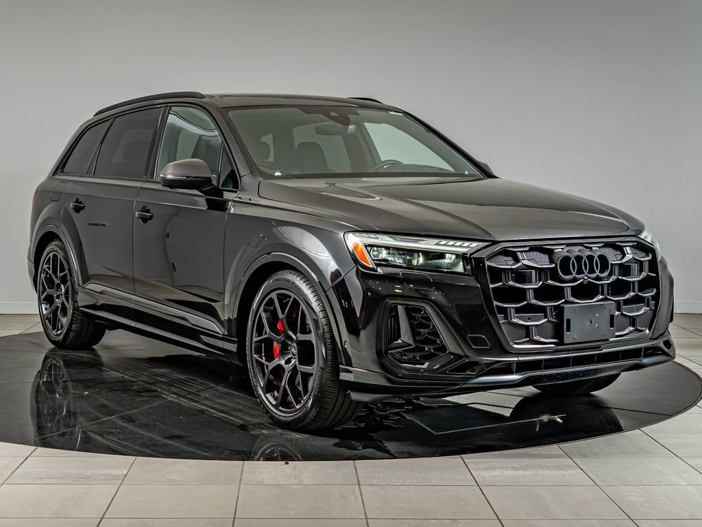 Used 2025 Audi SQ7 Prestige AWD/4WD image 3