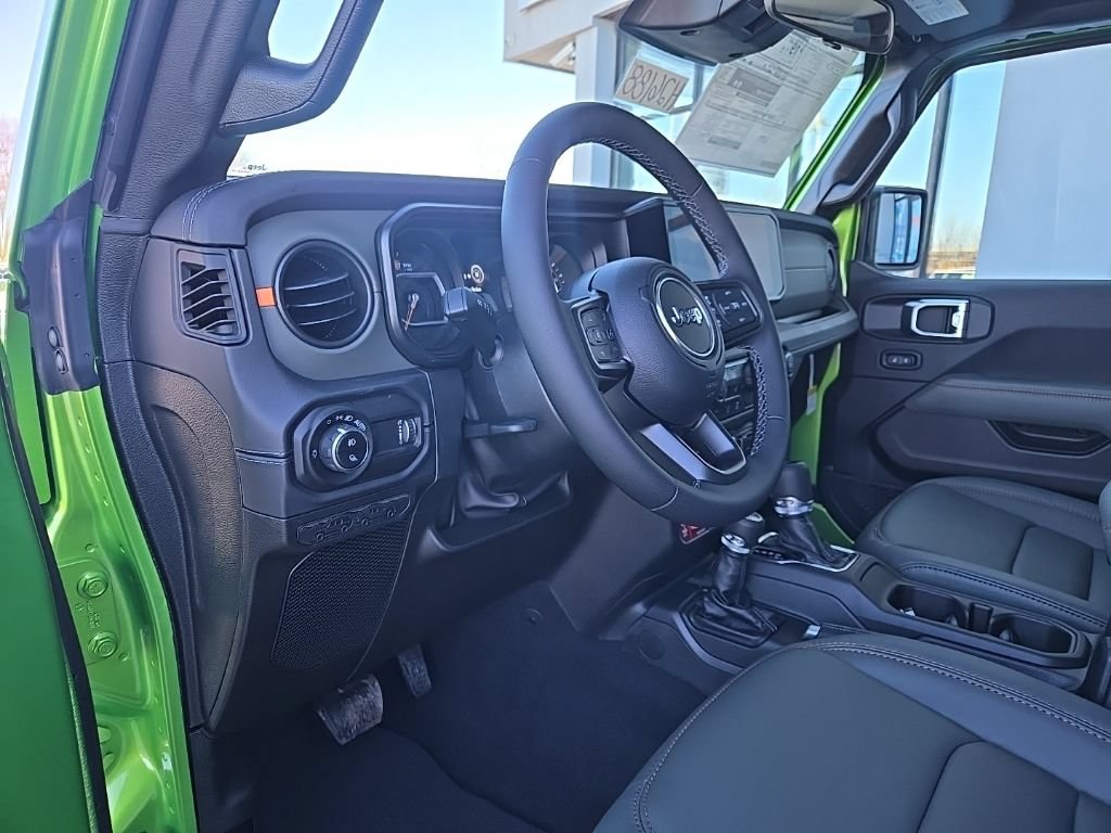 New 2026 Jeep Gladiator Mojave w/ Safety Group AWD/4WD image 41