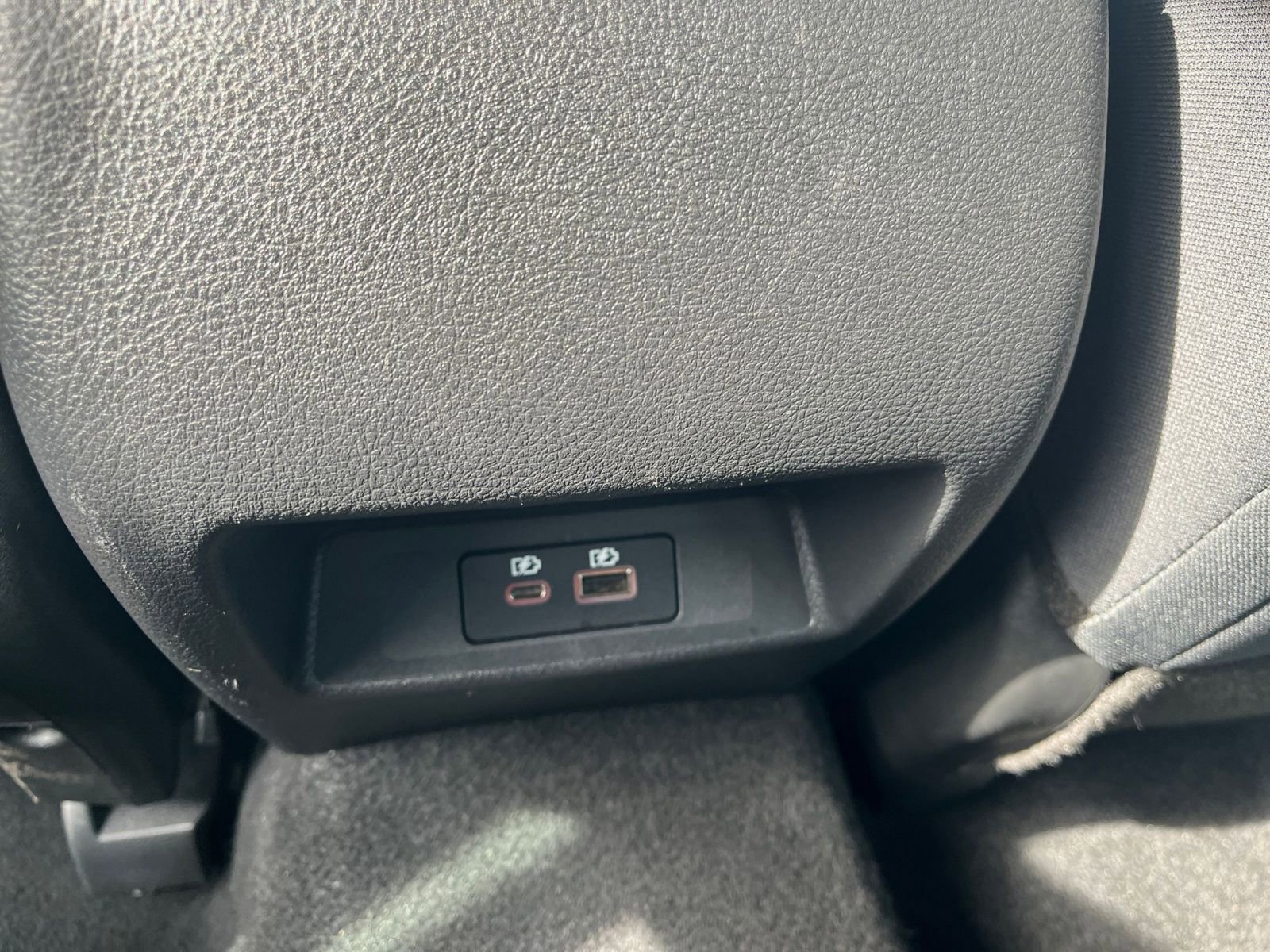 Used 2025 Nissan Altima 2.5 SV FWD image 23