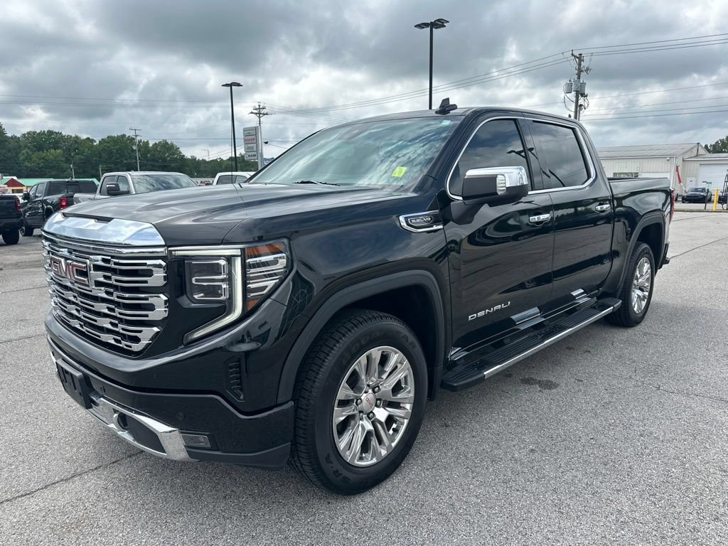 Used 2022 GMC Sierra 1500 Denali AWD/4WD image 4
