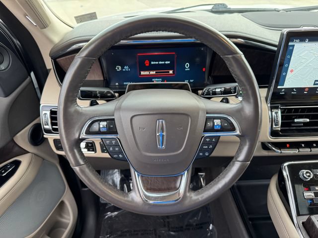 Used 2023 Lincoln Navigator L Reserve AWD/4WD image 24