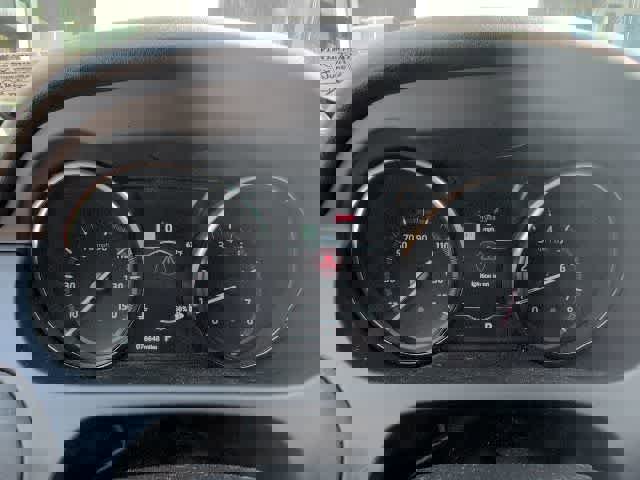 Used 2018 Land Rover Discovery Sport HSE image 16