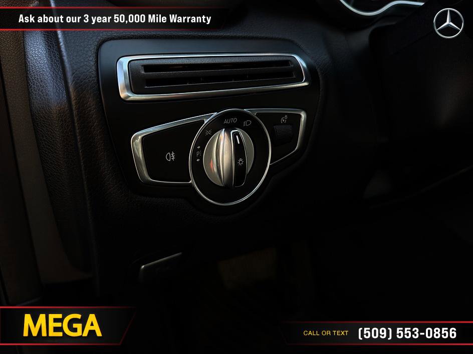 Used 2019 Mercedes-Benz C 300 4MATIC Sedan w/ Premium Package image 31