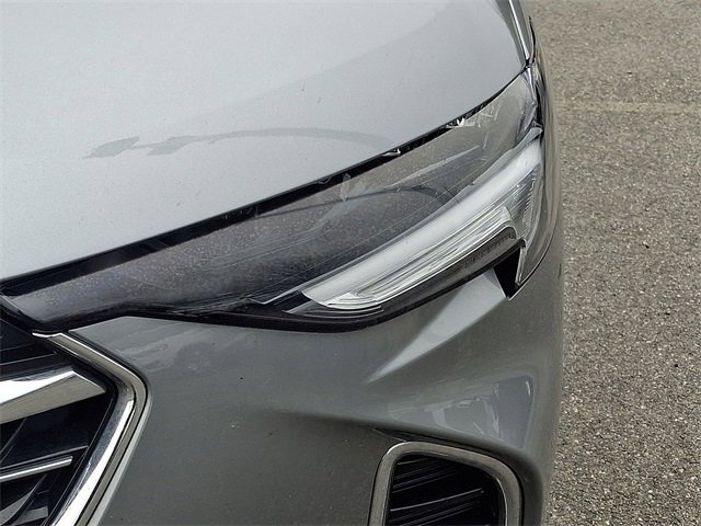 Used 2023 Buick Envision Essence image 9