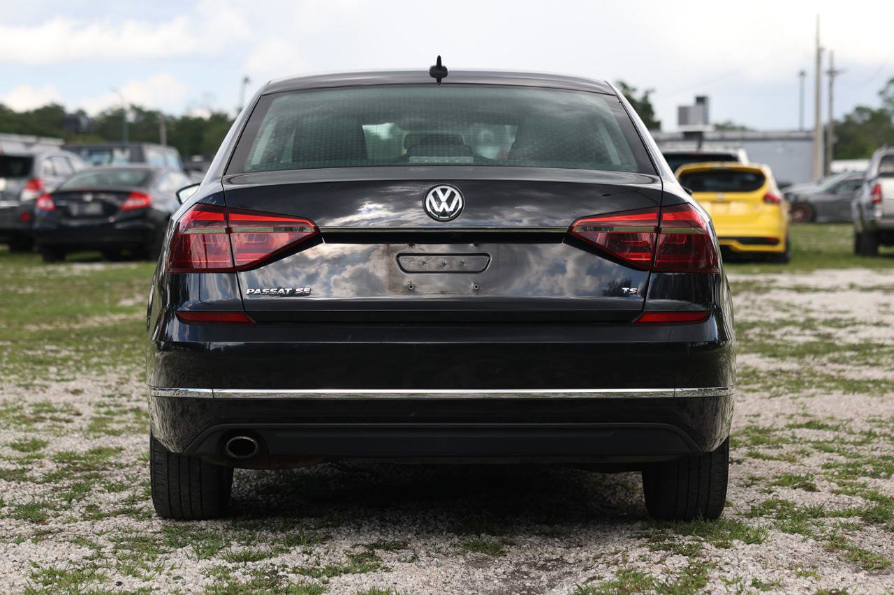 Used 2017 Volkswagen Passat 1.8T SE FWD image 7