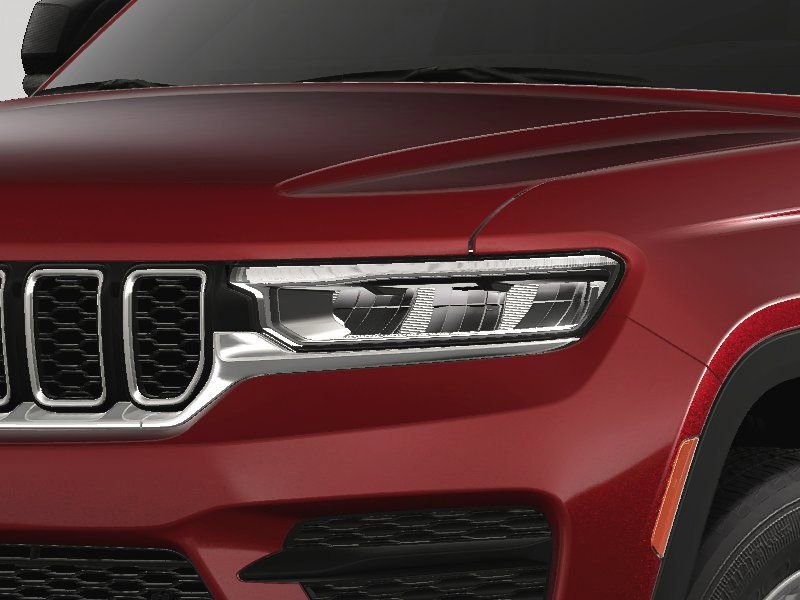 New 2025 Jeep Grand Cherokee Laredo X w/ Luxury Tech Group I image 14
