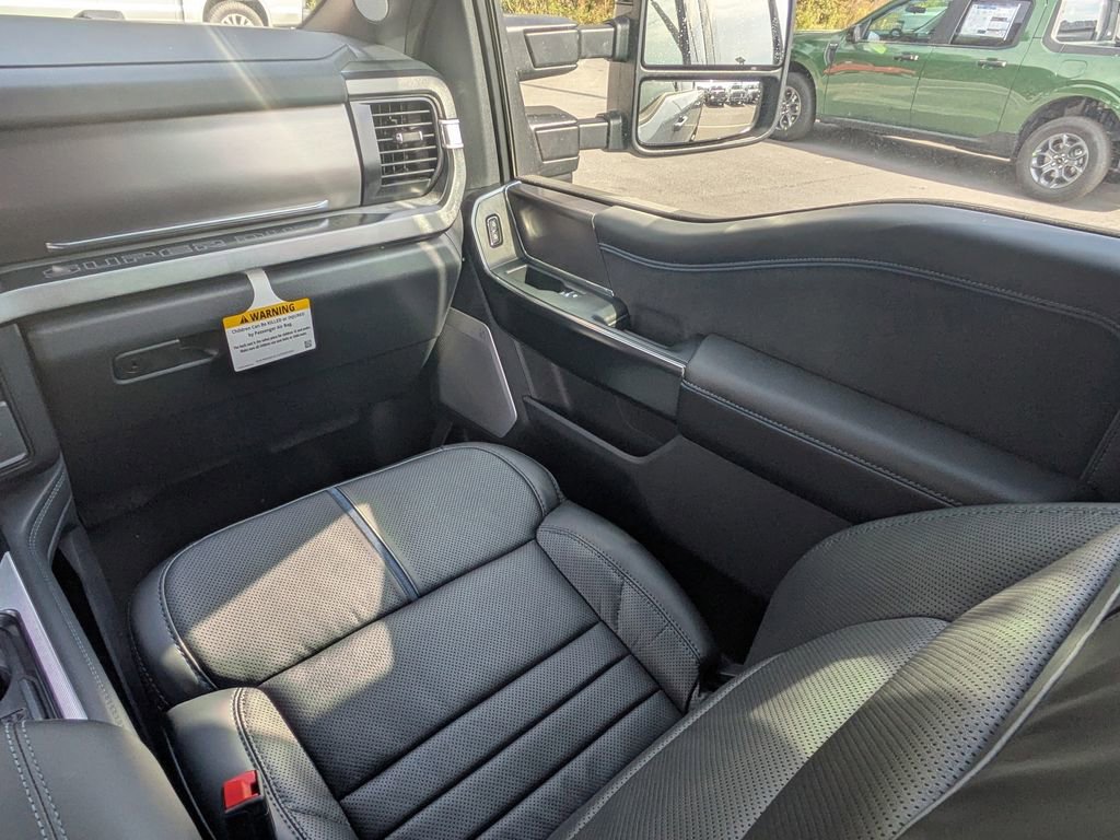 New 2026 Ford F350 Platinum image 17