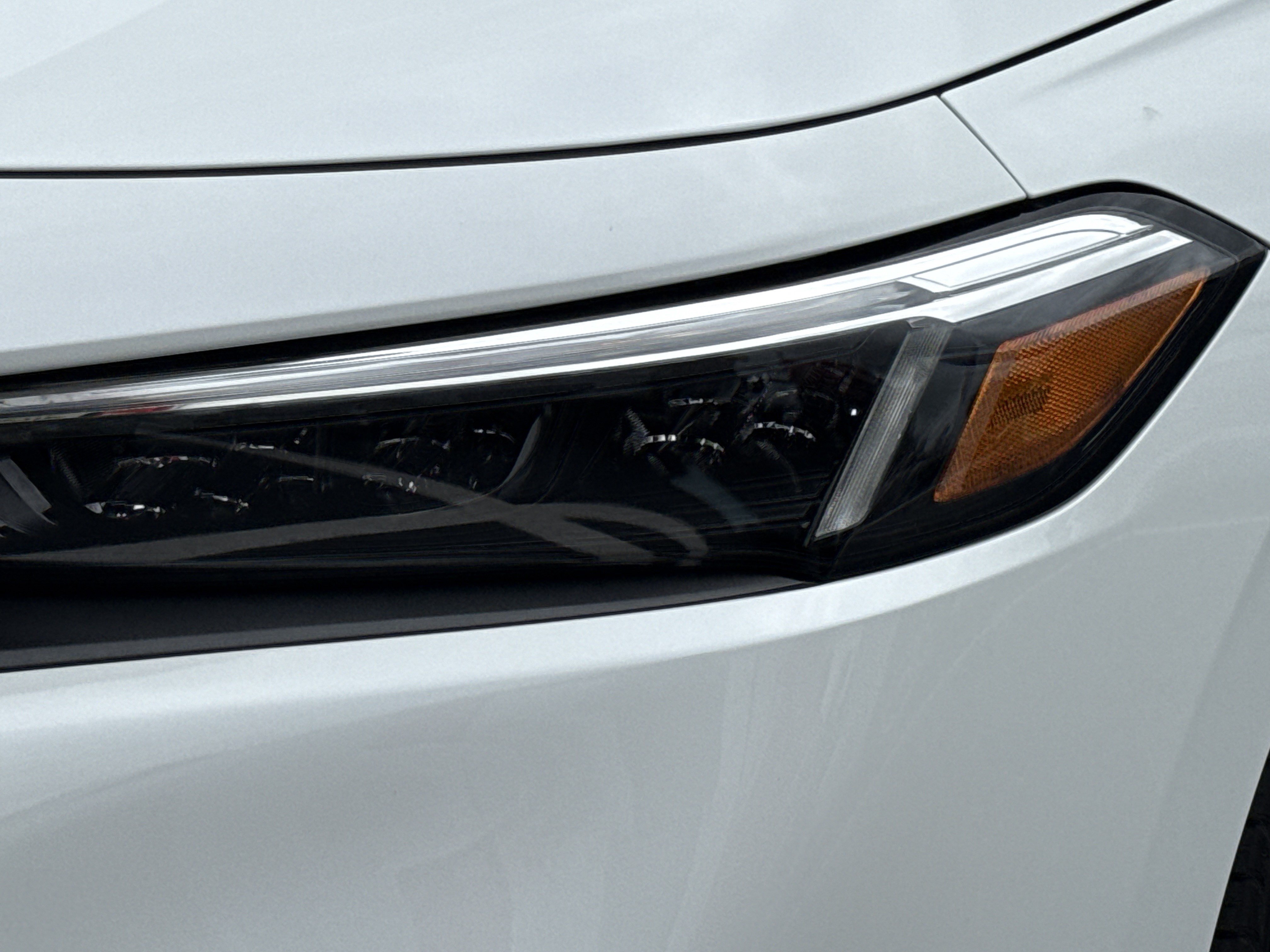 Used 2023 Honda Civic Touring image 6