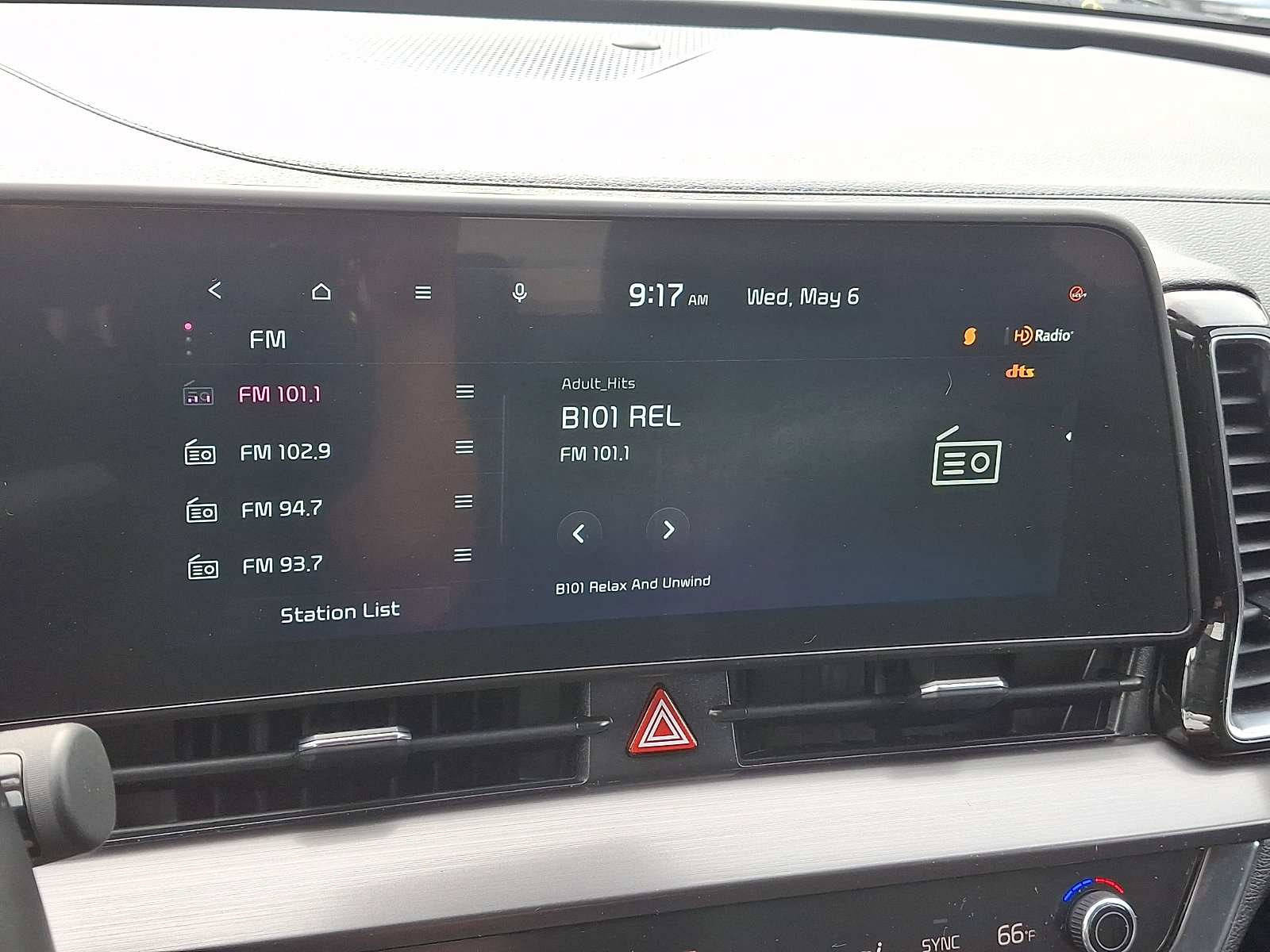 Certified 2023 Kia Sportage EX FWD image 15
