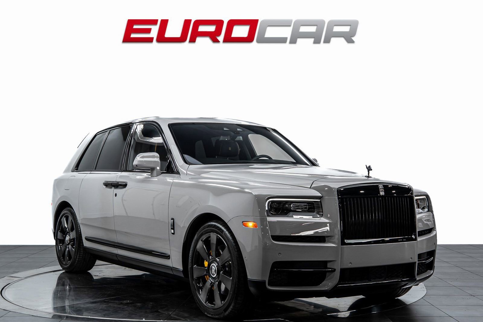 Used 2024 Rolls-Royce Cullinan AWD/4WD image 9